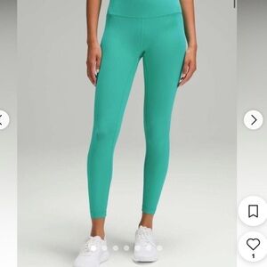 Lululemon Athletica Energy Bra and align leggings 25” both in size 6.